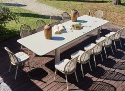 Offre Table Darius - Chaises Darius