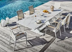 Table Amber 180/230/280 cm, plateau Kedra®