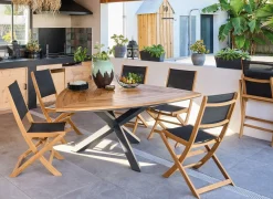 Table triangle Ferrone 170 cm, plateau Teck FSC®